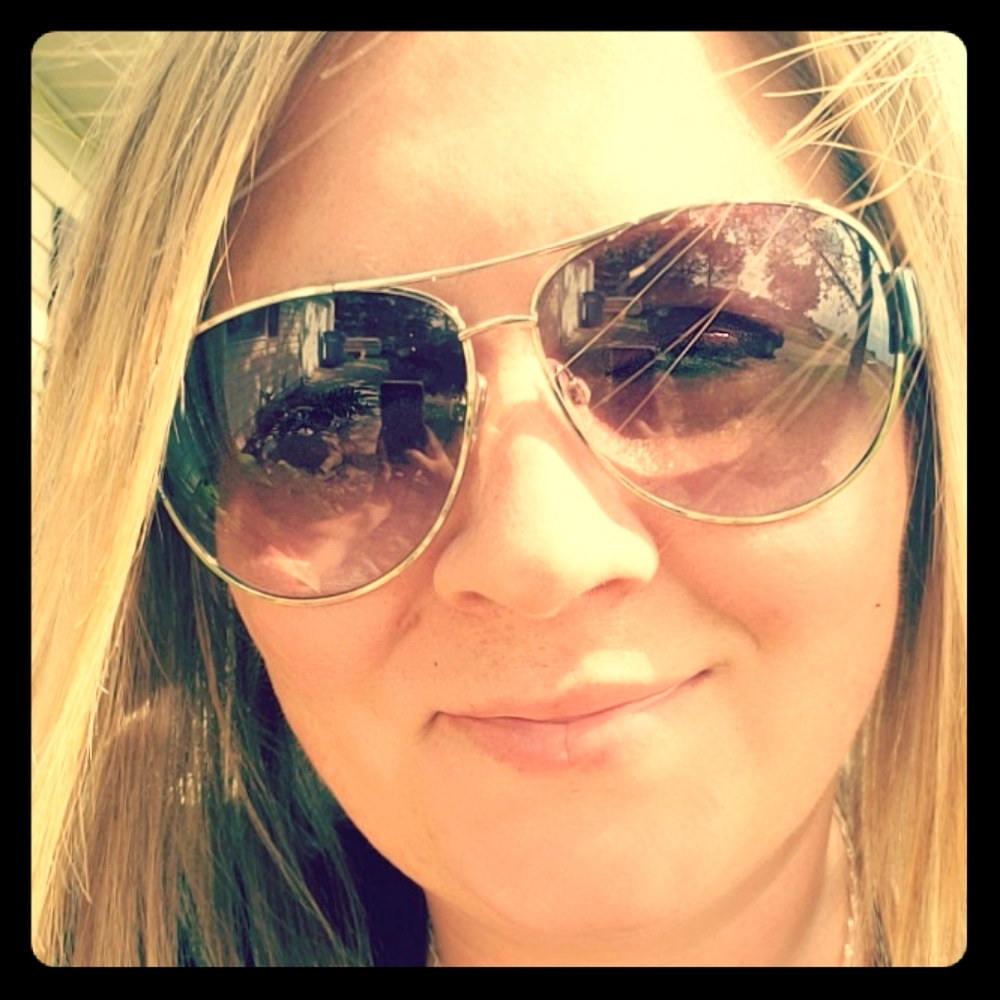 Meet your Posher, Sara